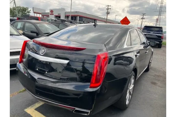 $12500 : 2013 XTS Luxury Collection image 5
