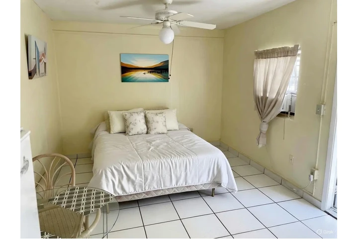 $1050 : Cuarto Privado Para Rentar image 5