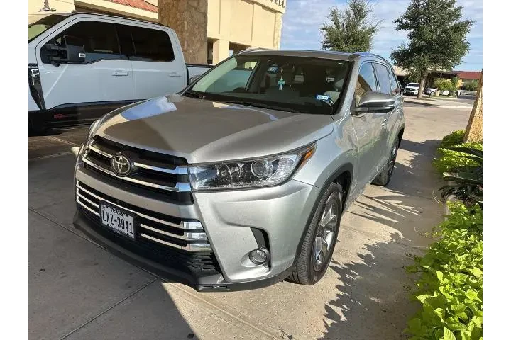 $29000 : Toyota Highlander 2018 Limit image 1