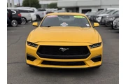 $32972 : Ford Mustang 2024 EcoBoost 2 thumbnail