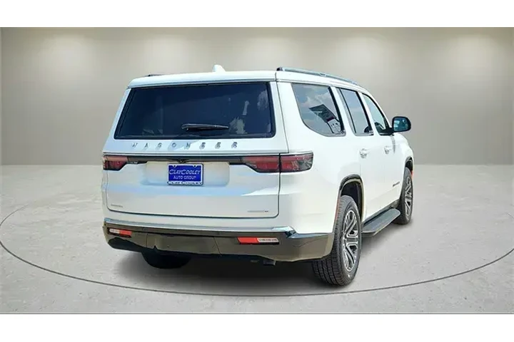 $38467 : Jeep Wagoneer 2023 4x4 Carbi image 3