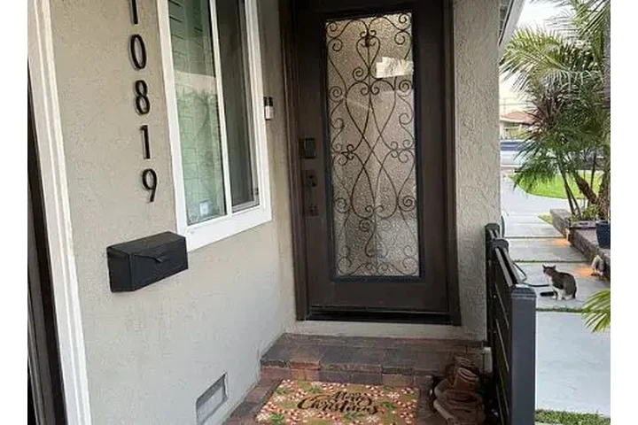 $1799 : Hermosa casa🏠en Whittier 🏠 image 1