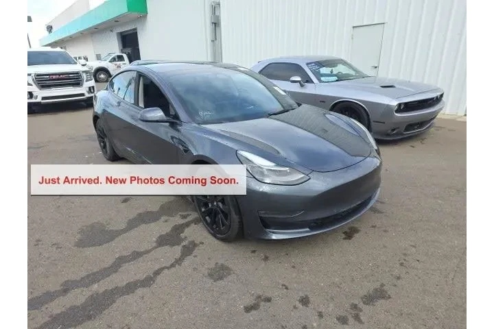 $25500 : Tesla Model 3 2022 AWD Long image 1