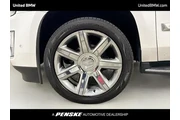 $34995 : Cadillac Escalade ESV 2020 4 thumbnail