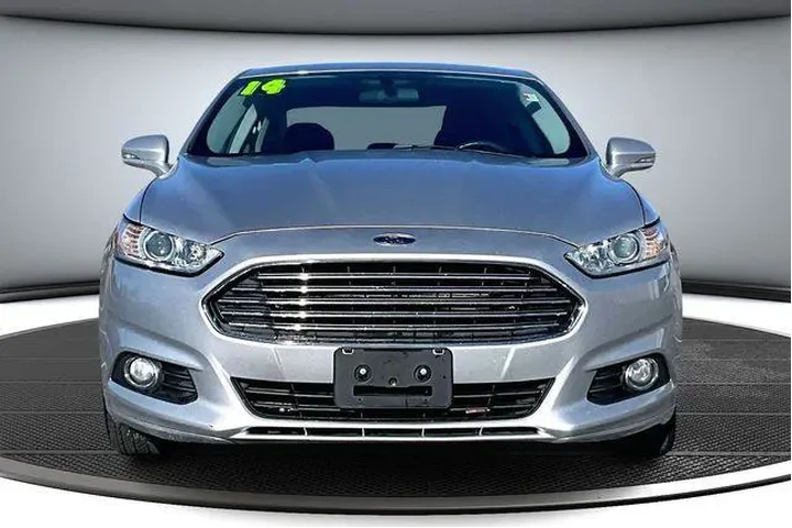 $6500 : Ford Fusion 2014 SE 4dr Seda image 2