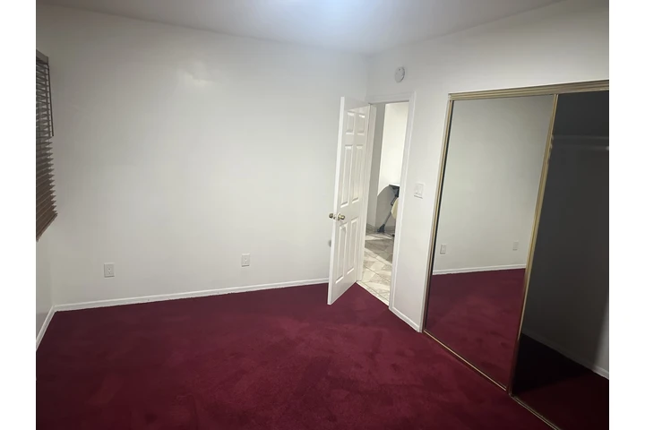 $800 : Rento cuarto image 2