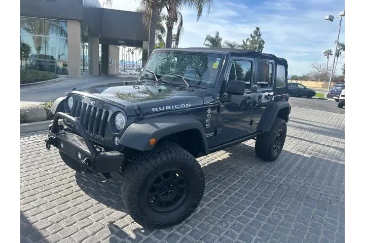 $23995 : Jeep Wrangler Unlimited 2017 image 2