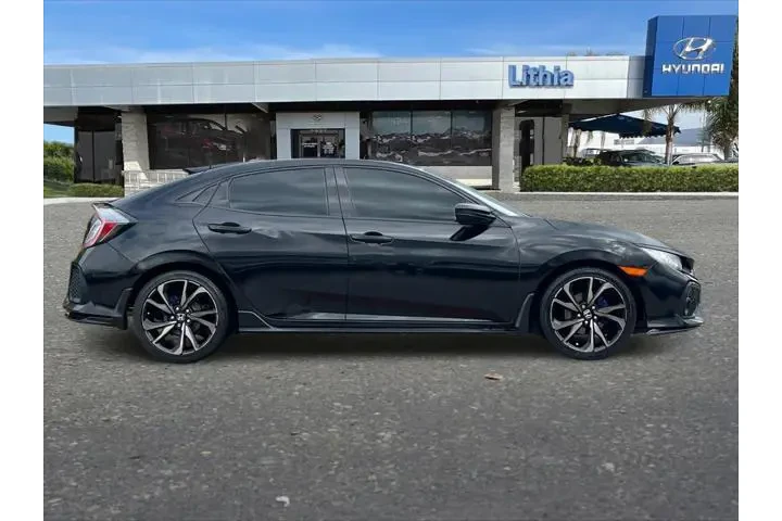 $18999 : Honda Civic 2019 Sport 4dr H image 9