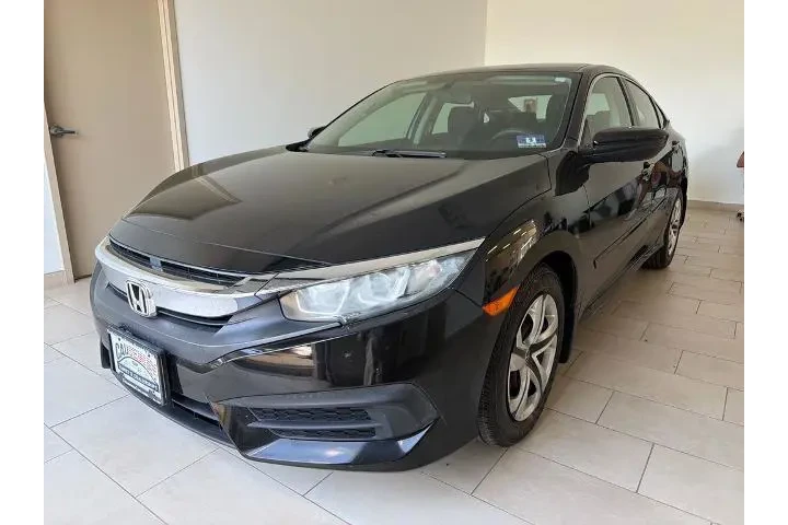 $16885 : Honda Civic 2017 LX 4dr Seda image 4