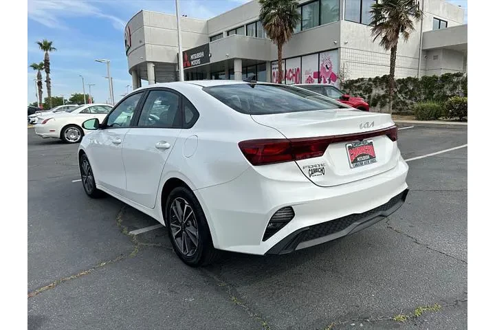 $21995 : Kia Forte 2024 LX 4dr Sedan image 4