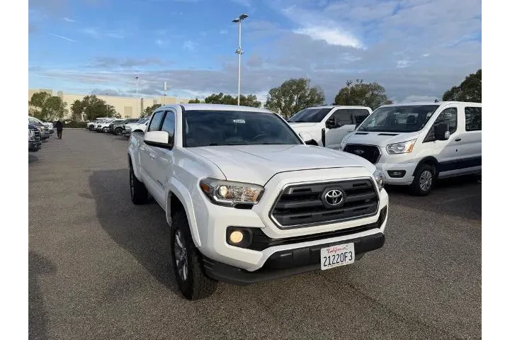 $23000 : Toyota Tacoma 2016 4x2 SR5 V image 2