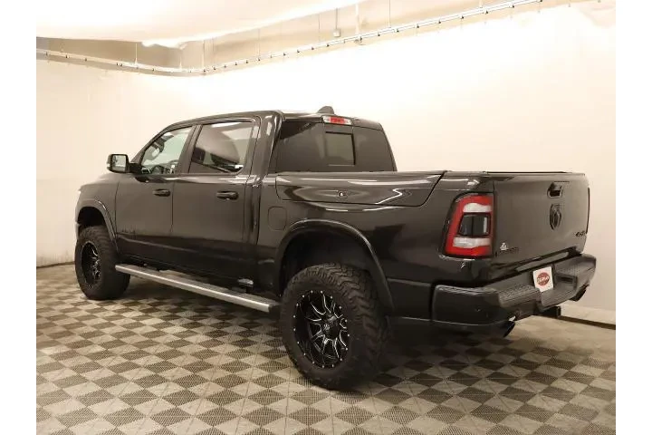 $37995 : Ram 1500 2019 4x4 Laramie 4d image 9
