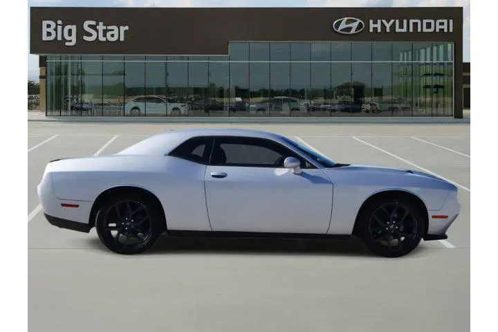 $20688 : Dodge Challenger 2020 SXT 2d image 5