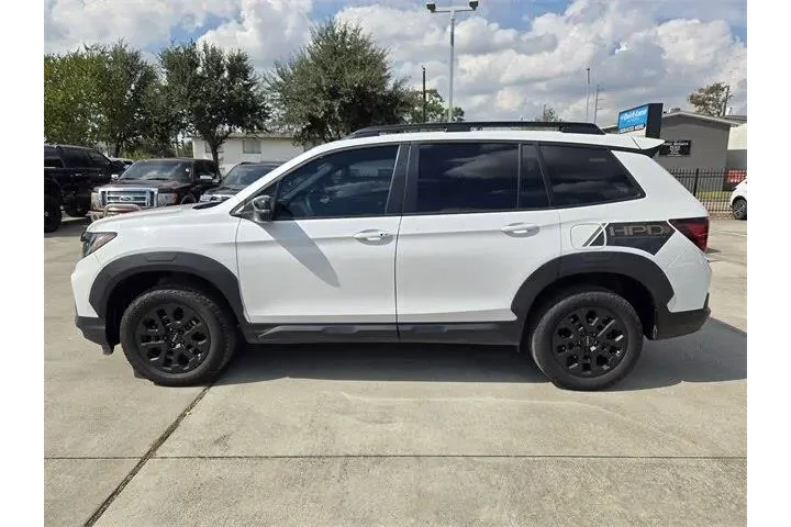 $32227 : Honda Passport 2023 AWD Trai image 4