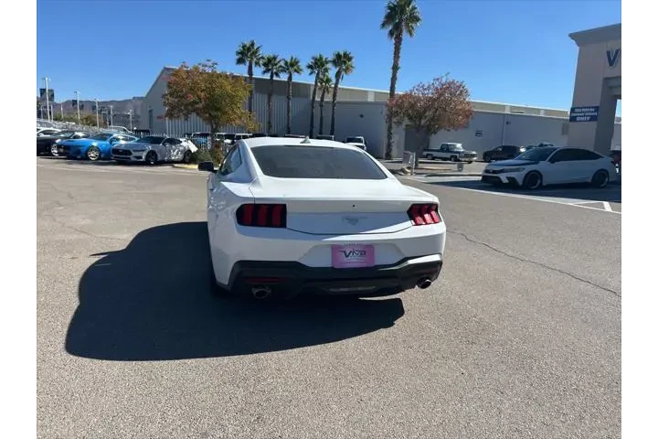 $29991 : Ford Mustang 2024 EcoBoost 2 image 6