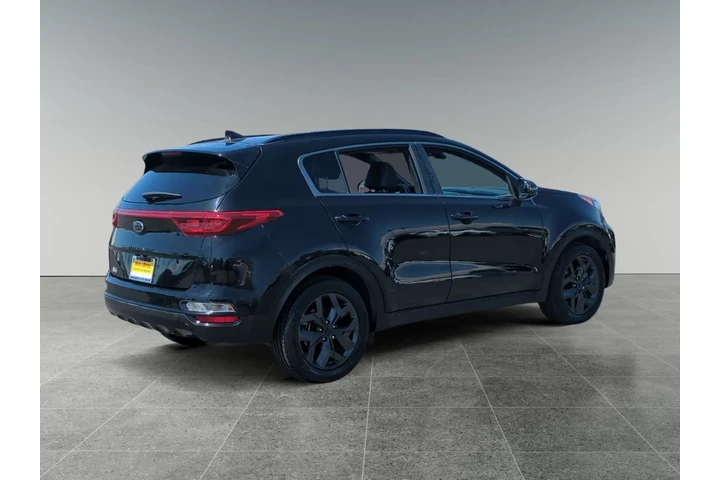 $22950 : Kia Sportage 2022 Nightfall image 5