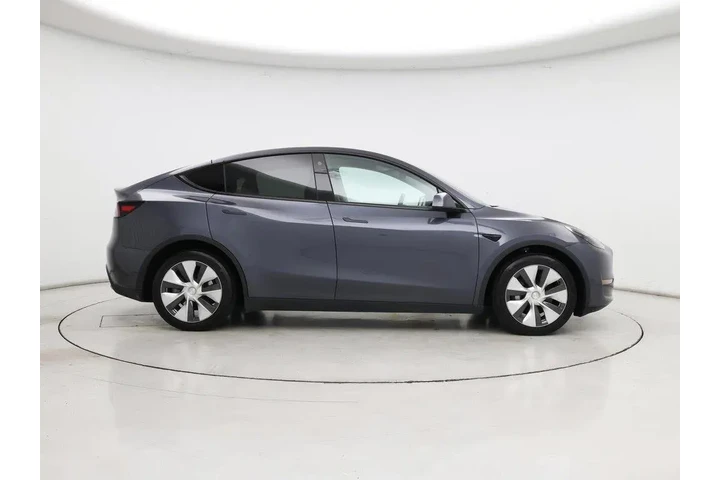 $37998 : Tesla Model Y 2023 AWD Long image 7