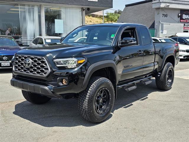 $39995 : 2023 Tacoma 4WD image 5