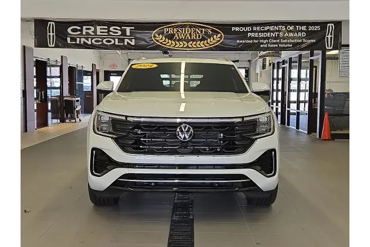 $36625 : Volkswagen Atlas Cross Sport image 2