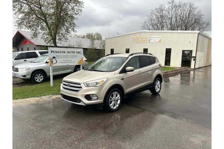 $10900 : 2017 Escape SE image 2