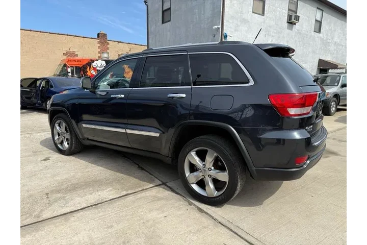 $7995 : 2013 Grand Cherokee Limited 4 image 3