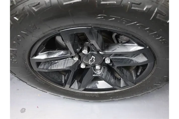 $32135 : Chevrolet Silverado 1500 201 image 7