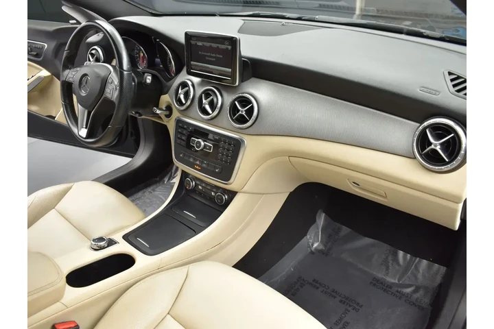 $9952 : Mercedes-Benz CLA 2014 AWD C image 7