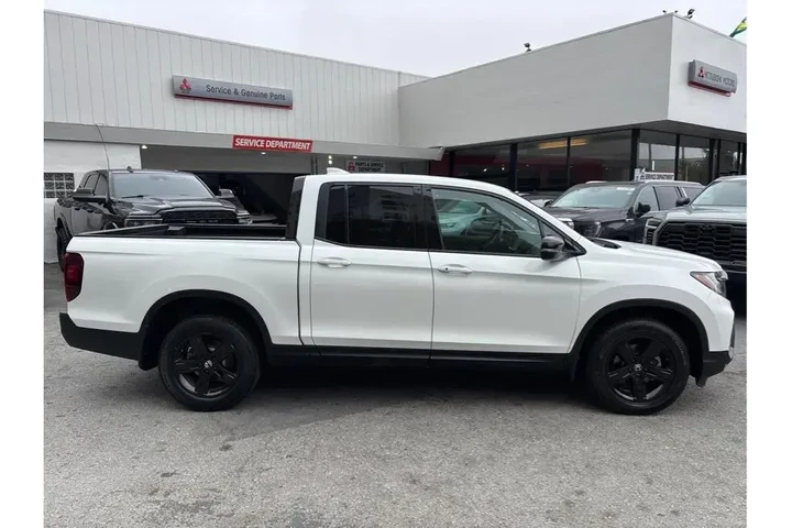 $30498 : Honda Ridgeline 2021 AWD Bla image 8