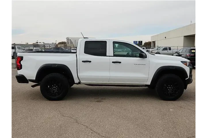 $33995 : Chevrolet Colorado 2023 4x4 image 5