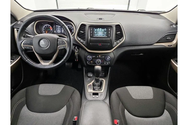 $15998 : Jeep Cherokee 2018 4x4 Latit image 9