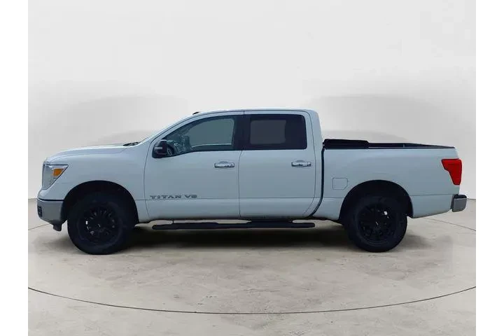$28888 : Nissan Titan 2019 4x4 S 4dr image 2