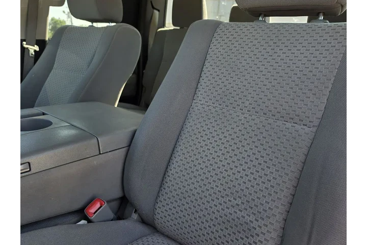 $15900 : Toyota Tundra 2013 4x2 Grade image 10