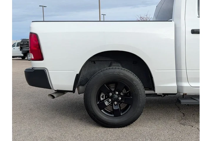 $35995 : Ram 1500 Classic 2024 4x4 Tr image 5