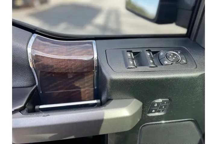 2017 F-150 King Ranch image 9
