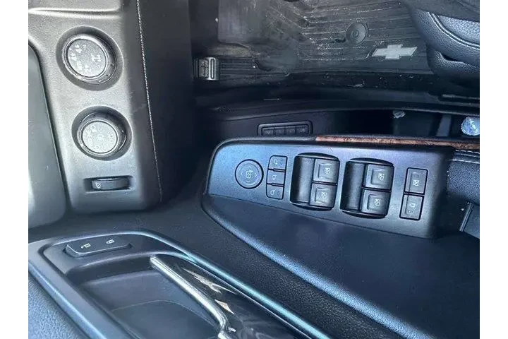 $15995 : Chevrolet Suburban 2015 4x4 image 8