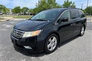 $10900 : 2012 Odyssey Touring thumbnail