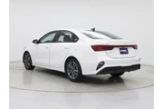 $16998 : Kia Forte 2024 LXS 4dr Sedan thumbnail