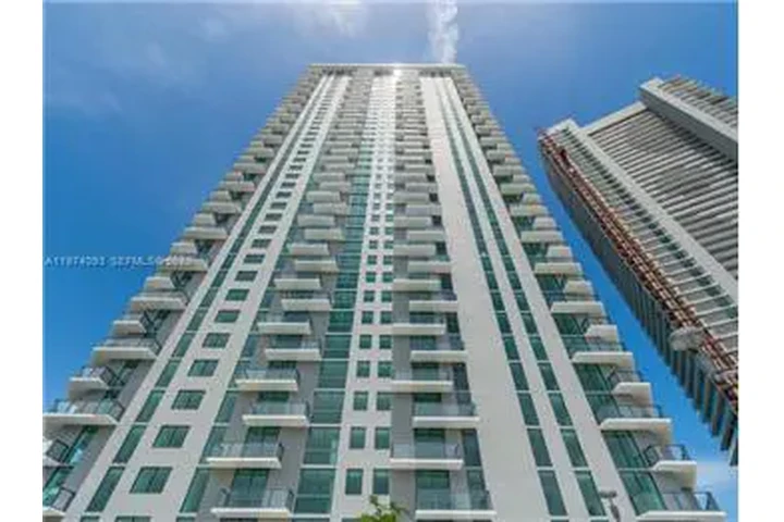 $4900 : Rental property with 2 bedro image 3