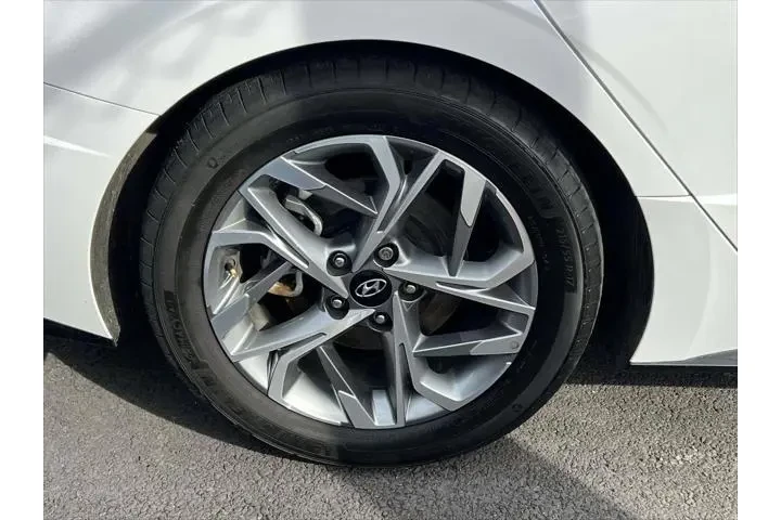 $20998 : Hyundai SONATA 2023 SEL 4dr image 7