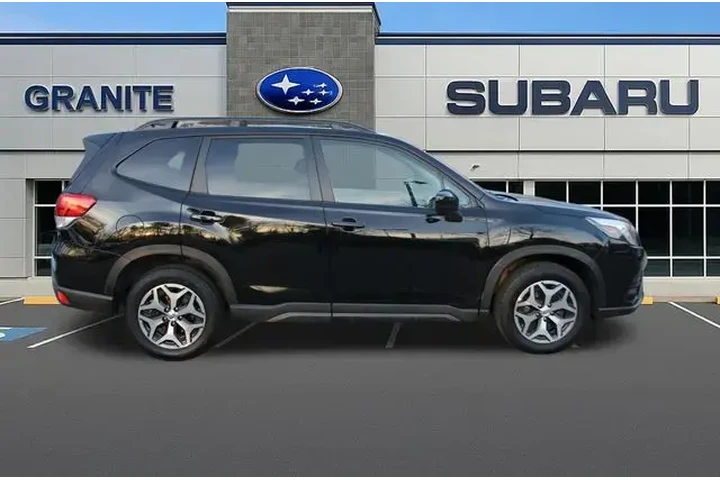 $20990 : Subaru Forester 2022 AWD Pre image 9