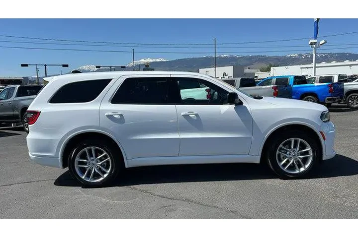 $37984 : Dodge Durango 2024 AWD GT 4d image 4