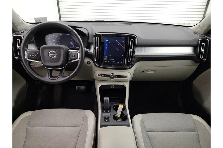 $24998 : Volvo XC40 2020 AWD T5 Momen image 9