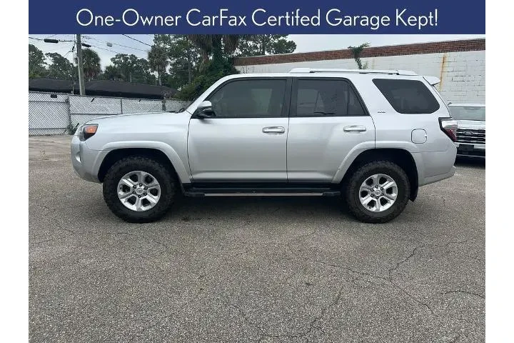$23993 : Toyota 4Runner 2018 4x4 SR5 image 2