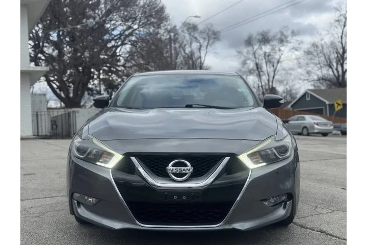 $9999 : 2016 Maxima 3.5 SR image 3