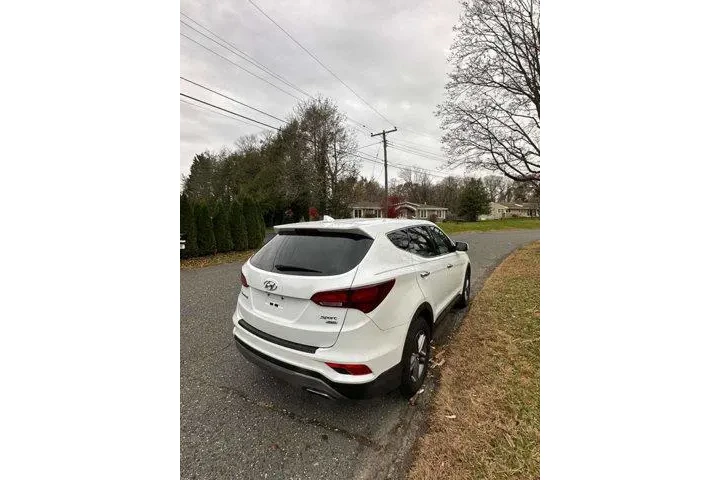 $8495 : Hyundai SANTA FE Sport 2017 image 5