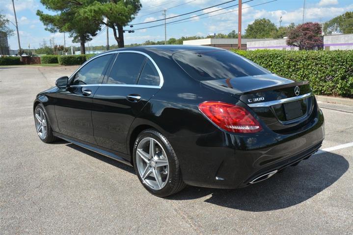 2016 Mercedes-Benz C-Class C image 10