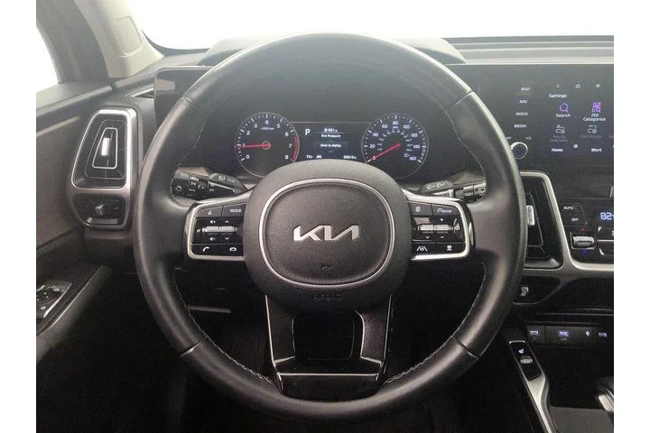 $27998 : Kia Sorento 2022 EX 4dr SUV image 10