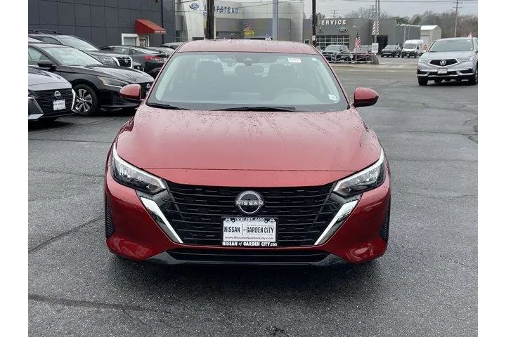 $19650 : Nissan Sentra 2025 SV 4dr Se image 2