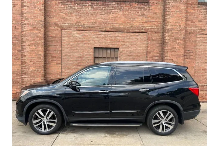 $20475 : 2016 Pilot Elite image 5