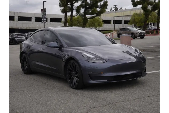 $25726 : Tesla Model 3 2021 AWD Perfo image 2